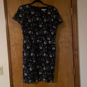 LOFT dress POCKETS!!!! Navy blue floral print